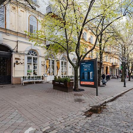Двухуровневая Квартира Студия Odessza Kültér fotó